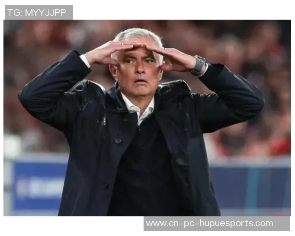 4-0横扫!62岁穆帅满脸愁容本菲卡14轮不败 昂首一看落后第一8分 4-0横扫!62岁穆帅满脸愁容本菲卡14轮不败 昂首一看落后第一8分